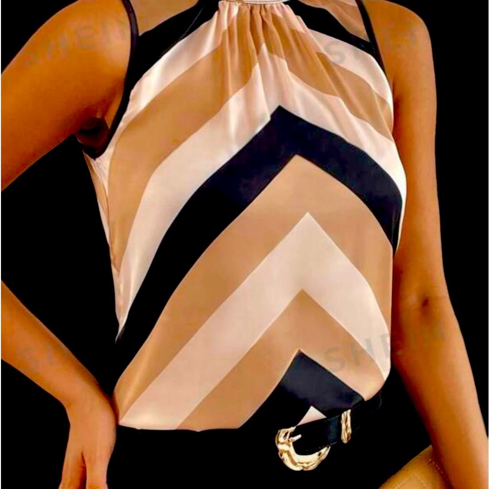 Boutique sleeveless lightweight top-new!
